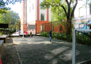 Ogródek przedszkolny nr 2 z boiskiem do gry w piłkę nożną